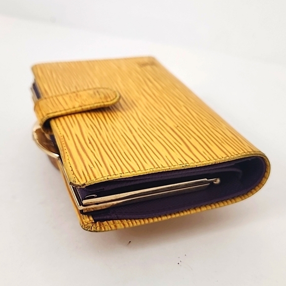 Louis Vuitton Yellow Epi Leather Kiss Lock Bifold Wallet - Picture 7 of 14